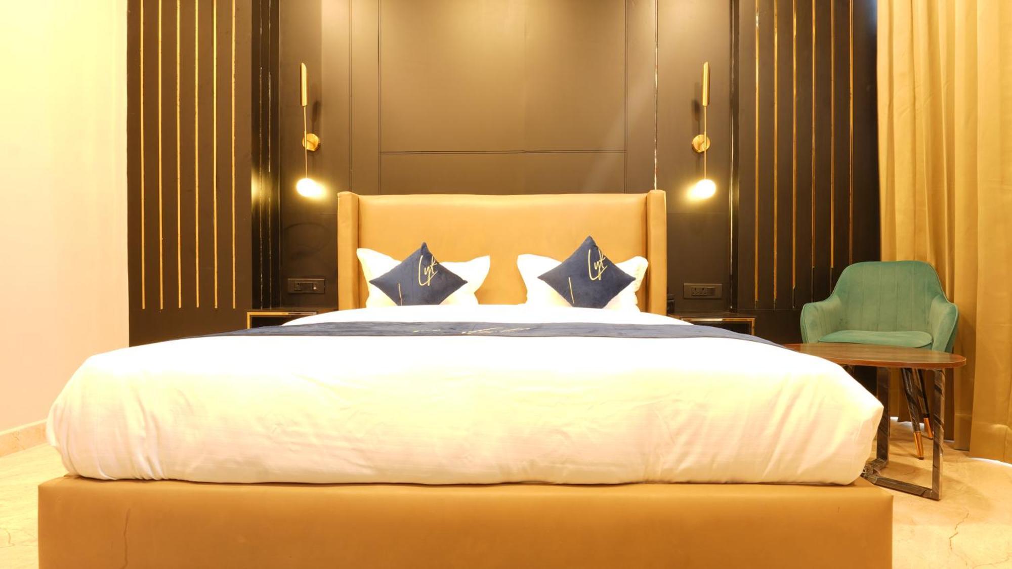 Aquila Grand Suites - Noida Sector 136 Exterior foto