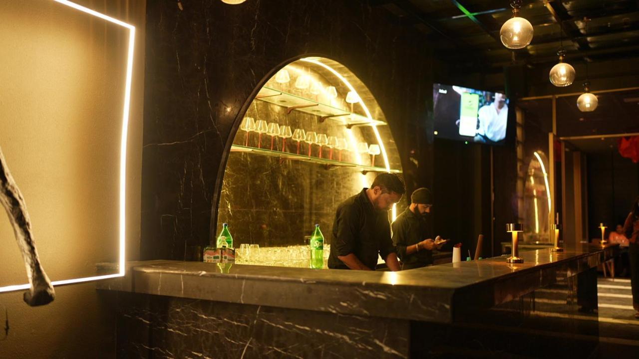 Aquila Grand Suites - Noida Sector 136 Exterior foto